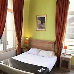 فندق Aux Sacres Reims, Centre Historique رانس