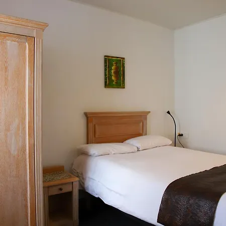 Brit Aux Sacres Centre Hotel Reims