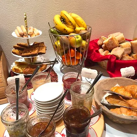 Brit Aux Sacres Reims, Centre Historique Hotel