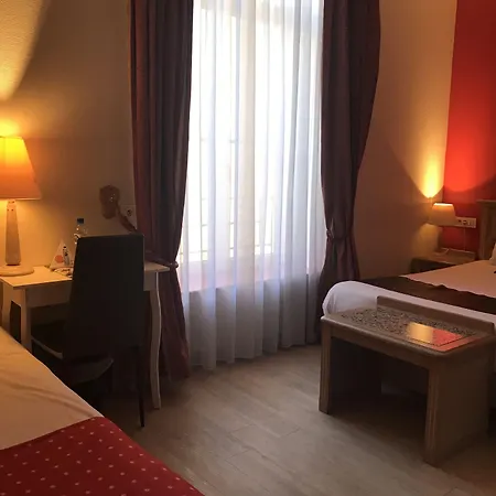 Szálloda Aux Sacres Reims, Centre Historique 3*