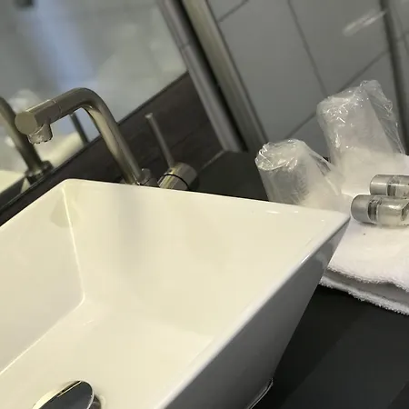 Brit Aux Sacres Reims, Centre Historique 3*