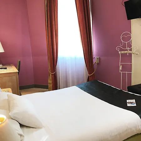 Hotel Aux Sacres Reims, Centre Historique 3*