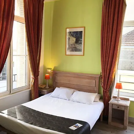 Hotel Aux Sacres Reims, Centre Historique Remeš