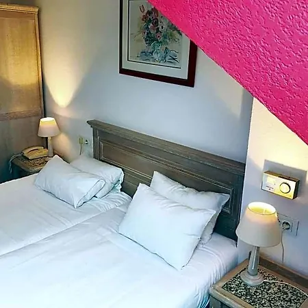 Hotel Aux Sacres Reims, Centre Historique