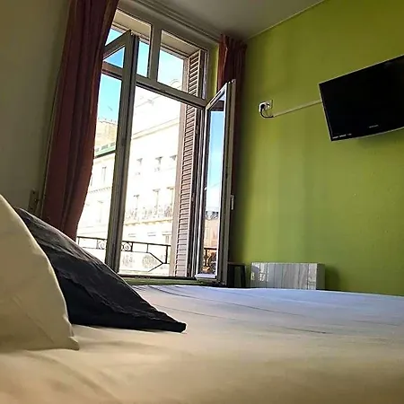 Hotel Aux Sacres Reims, Centre Historique