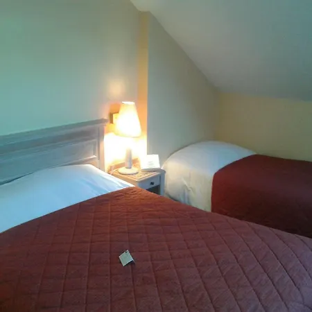 Hotel Brit Aux Sacres Centre