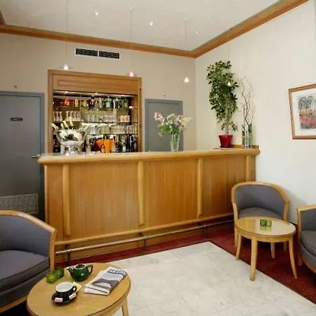 Brit Aux Sacres Reims, Centre Historique 호텔 3*