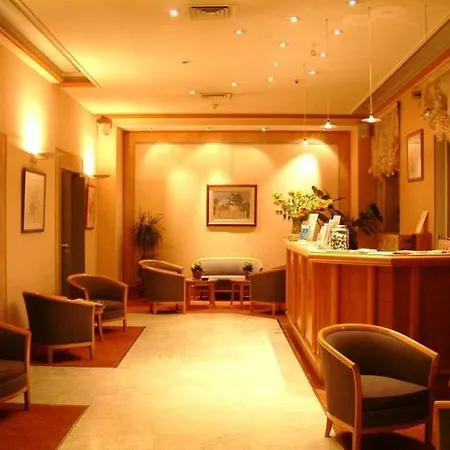 Brit Aux Sacres Reims, Centre Historique 랭스