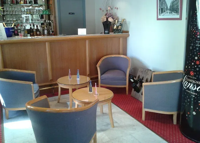 Aux Sacres Reims, Centre Historique Hotel