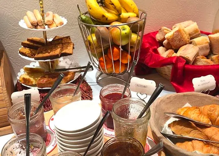 Aux Sacres Reims, Centre Historique Hotel