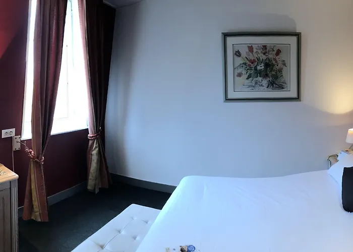 Aux Sacres Reims, Centre Historique 3* Reims