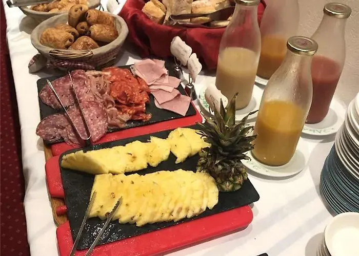 Aux Sacres Reims, Centre Historique 3*