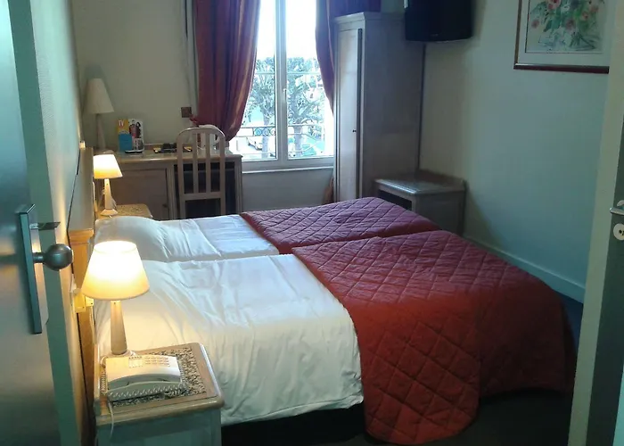 Hotel Aux Sacres Reims, Centre Historique