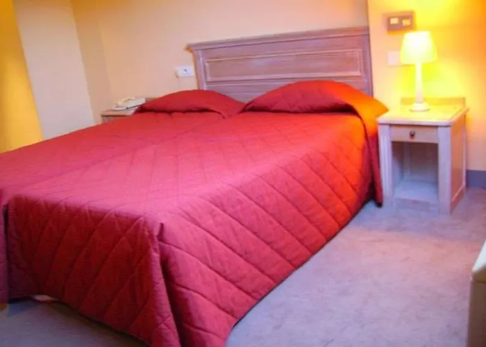 Aux Sacres Reims, Centre Historique Szálloda Reims