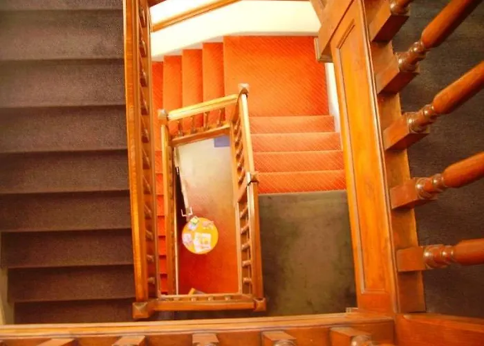 Hotel Aux Sacres Reims, Centre Historique Reims